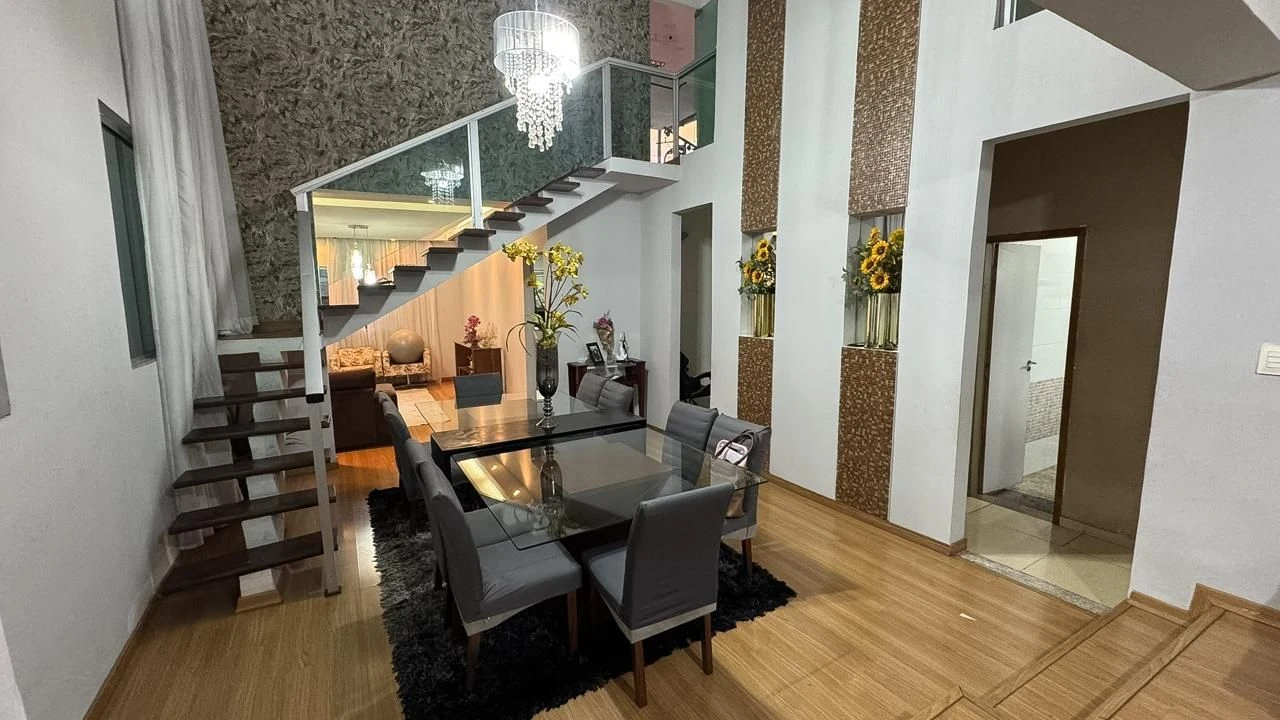 Casa à Venda no Bairro Filadélfia – Betim/MG