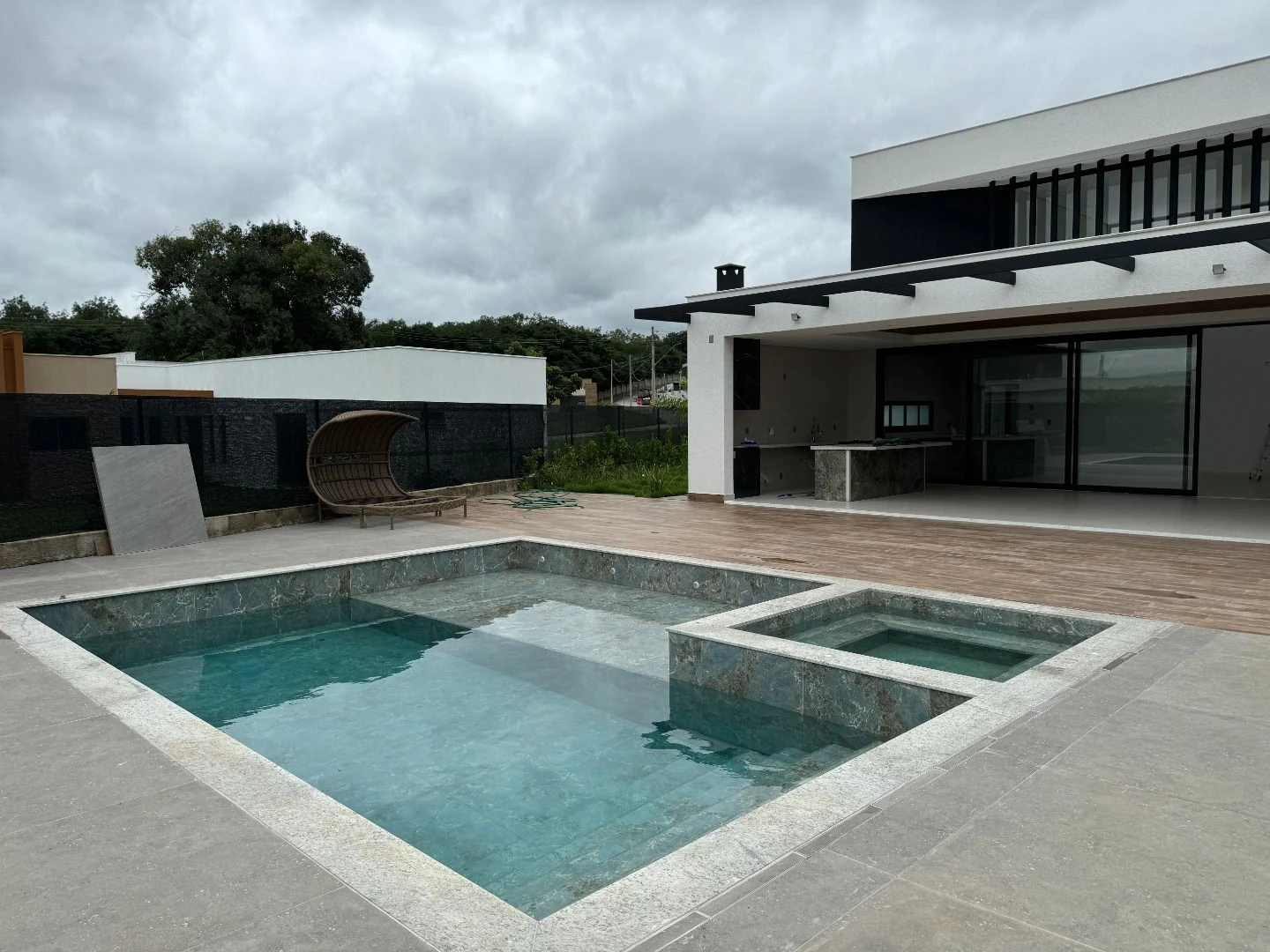 Casa com 4 dormitórios à venda, 312 m² por R$ 2.850.000,00 - Gran Royalle - Betim/MG